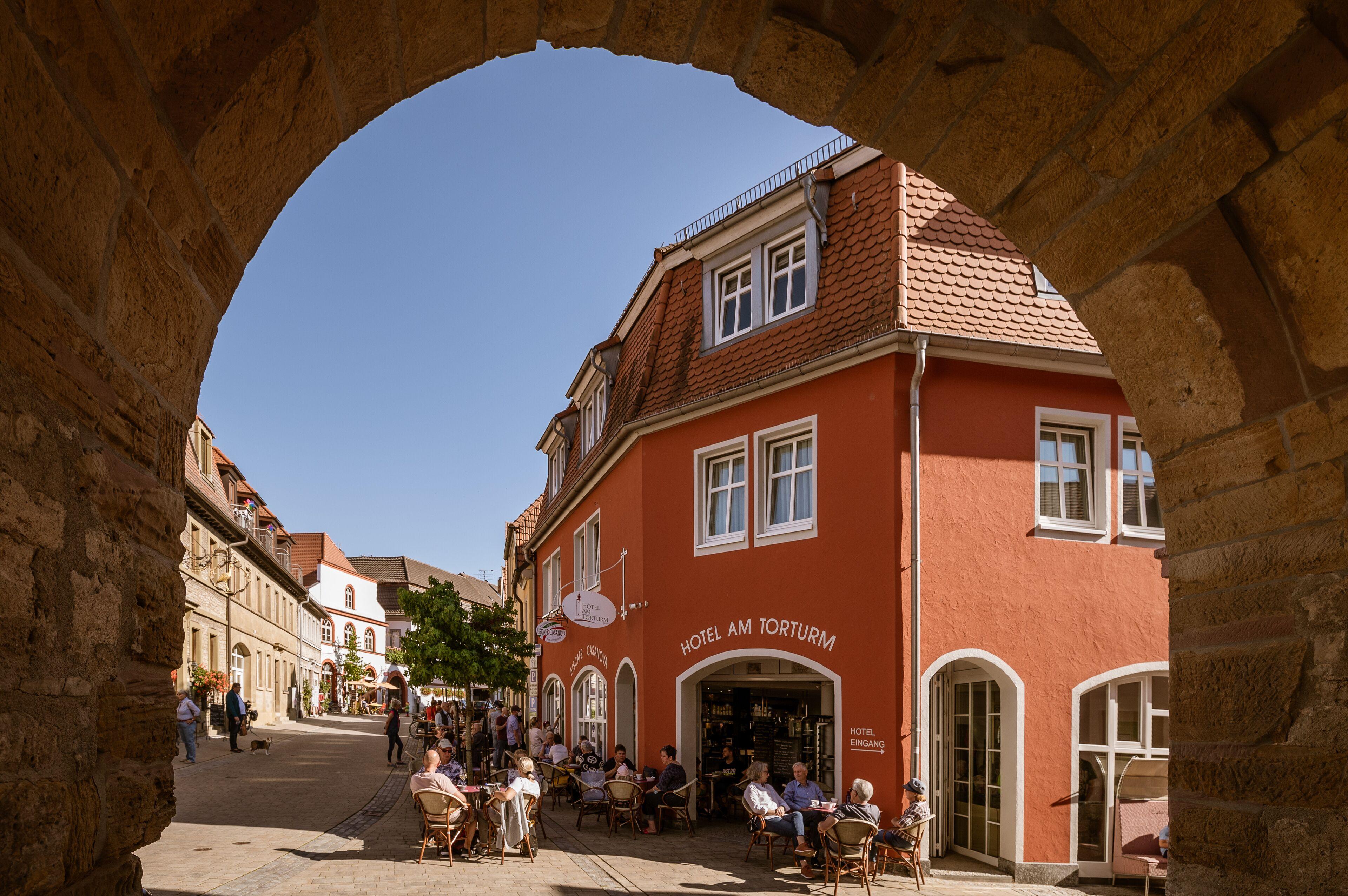 14 Romantische Hotels in Franken, die Paare Lieben
